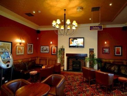 Kingstown By Greene King Inn